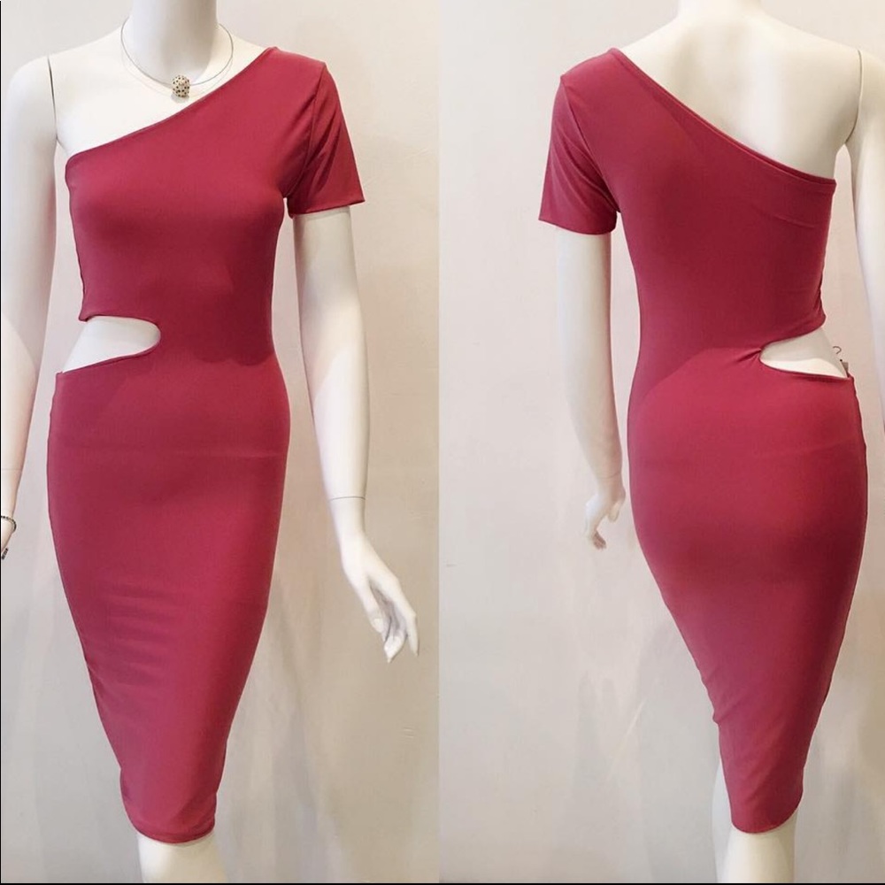 Off the shoulder cut out dress